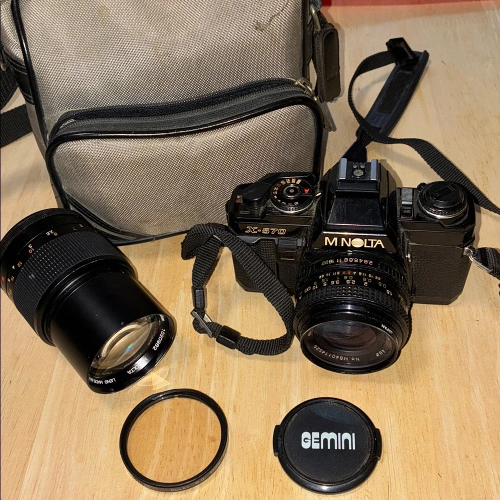 Vintage Minolta X-570 Film Camera Bundle - Fully Functional Classic!